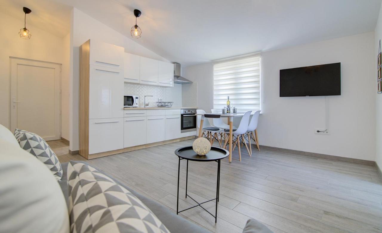 Visumapartments Сен Екстериор снимка