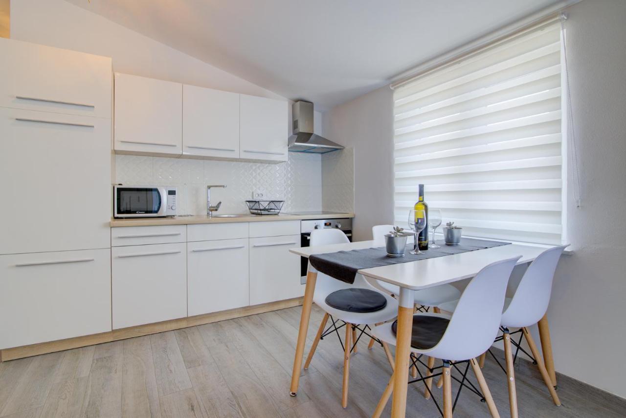 Visumapartments Сен Екстериор снимка